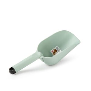 Pet food scoop